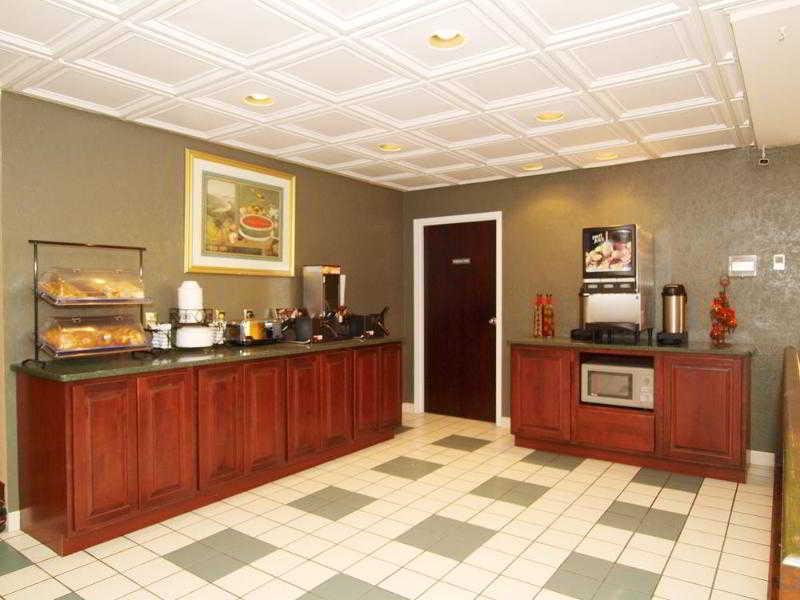 Best Western Salisbury Plaza Exterior photo